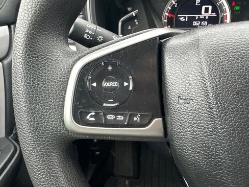 Used 2018 Honda CR-V LX image 20