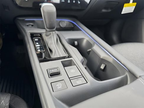 New 2026 Nissan Sentra SV w/ SV Convenience Package image 24