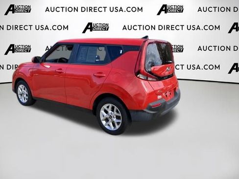 Used 2021 Kia Soul S image 8