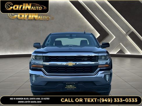Used 2018 Chevrolet Silverado 1500 LT w/ All Star Edition RWD image 2