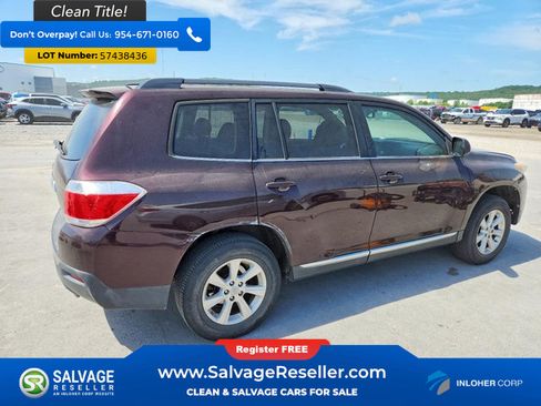 Used 2011 Toyota Highlander SE w/ Tow Pkg FWD image 4