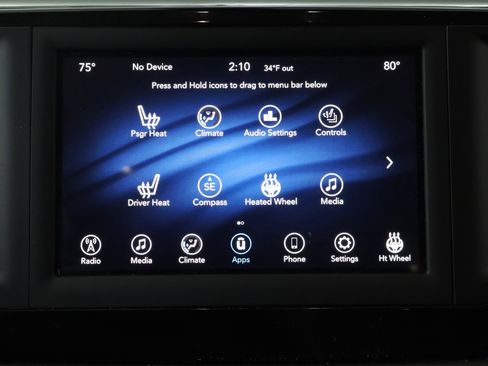 Used 2019 Chrysler Pacifica Touring-L image 19