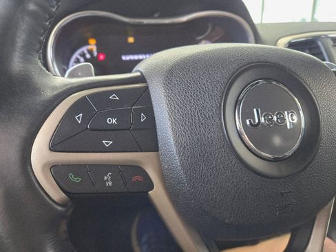 Used 2016 Jeep Grand Cherokee Limited 75th Anniversary image 23