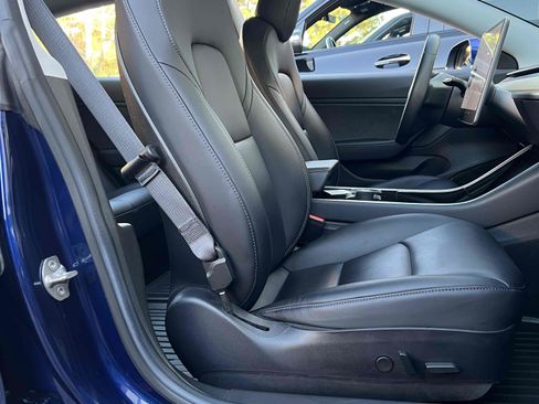 Used 2018 Tesla Model 3 Long Range image 34