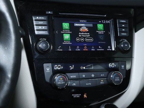 Certified 2022 Nissan Rogue Sport SL w/ Premium Package image 28