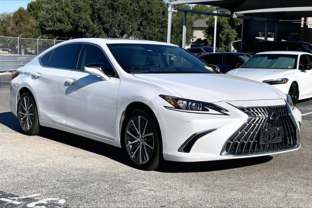 Used 2024 Lexus ES 350 w/ Premium Package FWD image 1