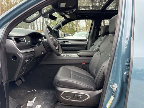 New 2026 Jeep Grand Wagoneer Limited image 19