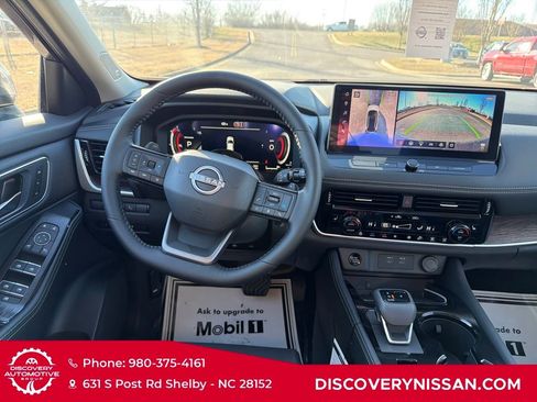 New 2026 Nissan Rogue Platinum w/ Tech Package AWD/4WD image 33