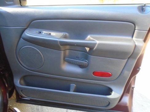 Used 2004 Dodge Ram 3500 Truck SLT w/ Trailer Tow Group image 24