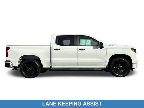 Used 2024 Chevrolet Silverado 1500 Custom w/ Turbomax Blackout Package RWD image 4