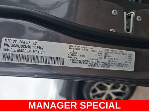Used 2024 Jeep Compass Limited AWD/4WD image 40