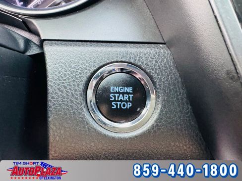 Used 2020 Toyota Camry XLE w/ Navigation Package image 34