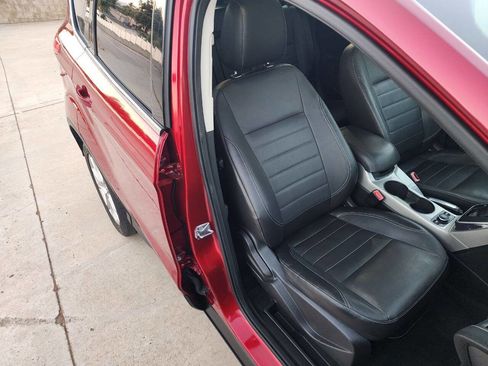 Used 2013 Ford Escape SEL image 16