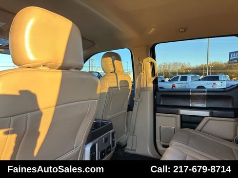 Used 2019 Ford F250 Lariat w/ Lariat Value Package image 60