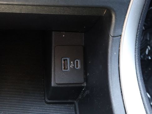 Used 2023 Ford Edge SE AWD/4WD image 26