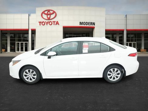 New 2026 Toyota Corolla LE image 9