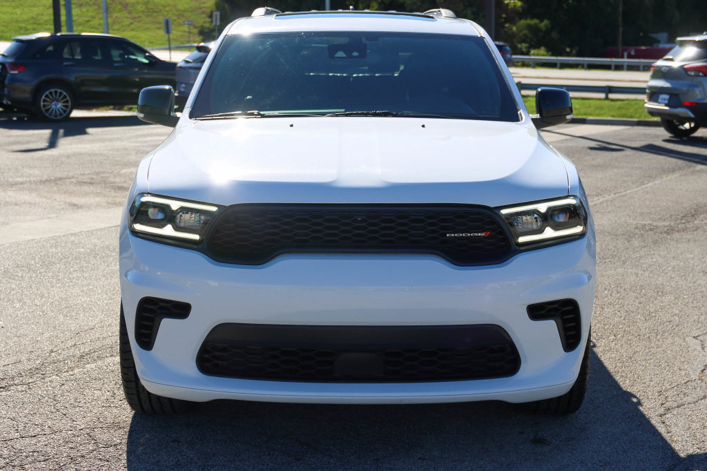 Used 2024 Dodge Durango GT RWD image 2