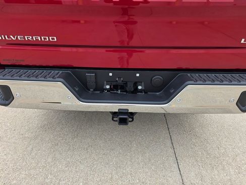 New 2026 Chevrolet Silverado 1500 LTZ w/ LTZ Convenience Package II AWD/4WD image 9