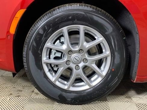 New 2026 Chrysler Pacifica Select image 8