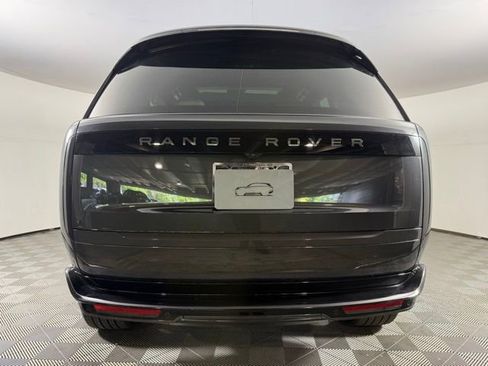 New 2026 Land Rover Range Rover Long Wheelbase SE AWD/4WD image 7