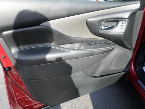 Used 2019 Nissan Murano SL w/ SL Technology Package AWD/4WD image 32