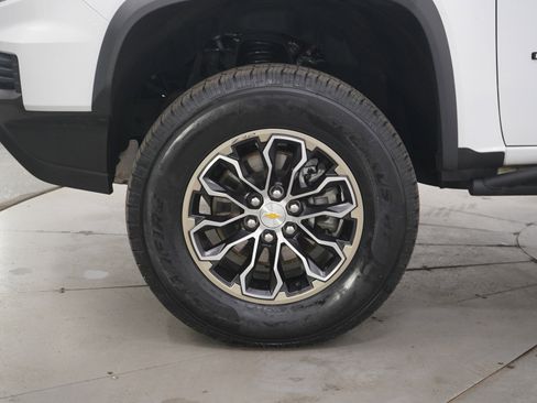 Used 2022 Chevrolet Colorado ZR2 image 28