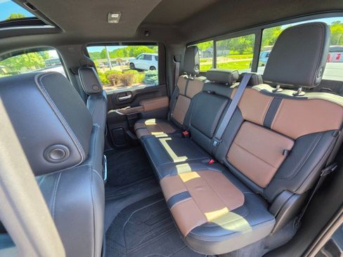 Used 2021 Chevrolet Silverado 2500 High Country w/ LPO, Hitch Package AWD/4WD image 26