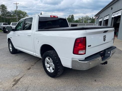 Used 2021 RAM 1500 Classic SLT w/ Trailer Tow Group AWD/4WD image 5