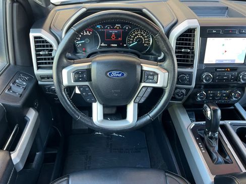Used 2020 Ford F150 Lariat image 15