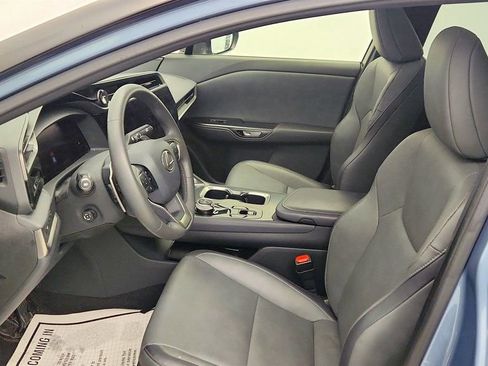 Used 2023 Lexus RZ 450e Premium w/ Technology Package image 17
