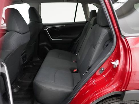Used 2023 Toyota RAV4 LE AWD/4WD image 43