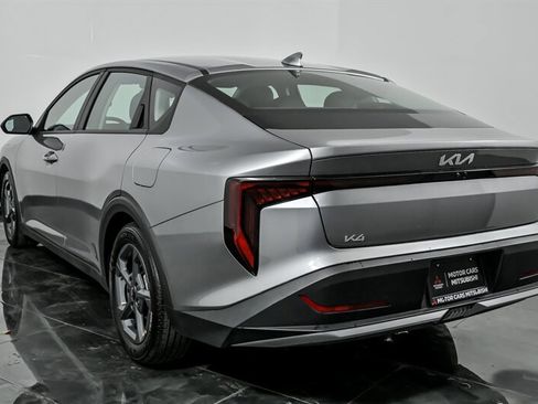 Used 2025 Kia K4 FWD image 8