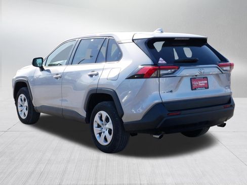 Certified 2023 Toyota RAV4 LE image 5