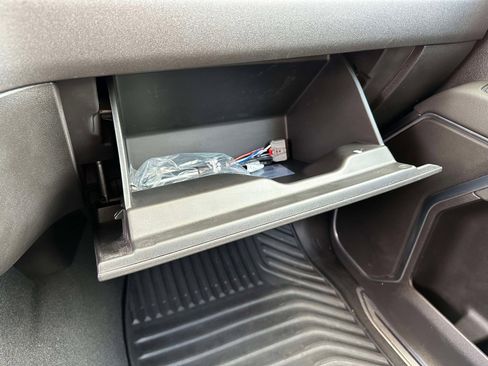 Used 2022 Chevrolet Silverado 1500 LT image 30