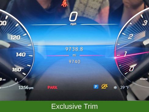 Used 2024 Mercedes-Benz GLC 300 4MATIC w/ AMG Line image 15