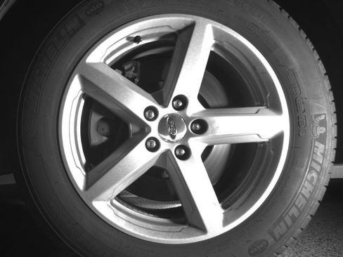 Used 2016 Ford Explorer XLT w/ Equipment Group 202A AWD/4WD image 10