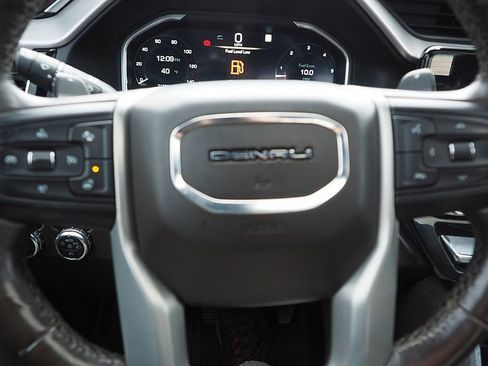 Used 2022 GMC Sierra 1500 Denali w/ Denali Reserve Package AWD/4WD image 26
