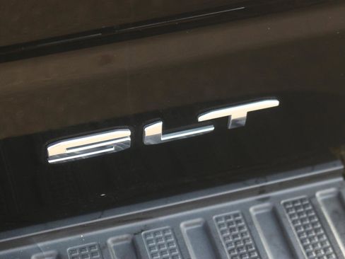 Used 2020 GMC Sierra 1500 SLT w/ SLT Premium Package image 13