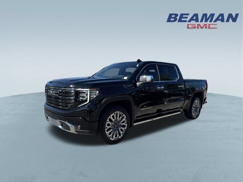 Used 2025 GMC Sierra 1500 Denali Ultimate AWD/4WD image 3