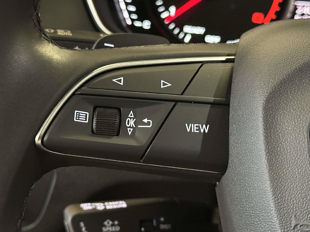 Used 2023 Audi Q5 2.0T Premium w/ Convenience Package AWD/4WD image 24