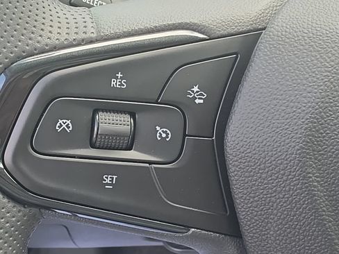 New 2026 Chevrolet Trax LS w/ LS Convenience Package FWD image 15