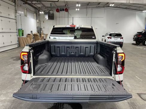 New 2025 Ford Ranger XLT w/ FX4 Off-Road Package image 24