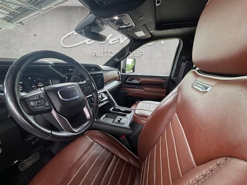 Used 2025 GMC Sierra 2500 Denali Ultimate image 23