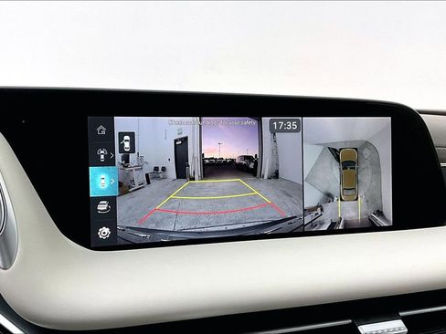 Used 2023 Genesis G90 3.5T image 29