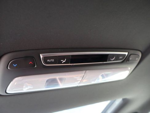 Used 2025 Kia Telluride EX X-Line AWD/4WD image 16