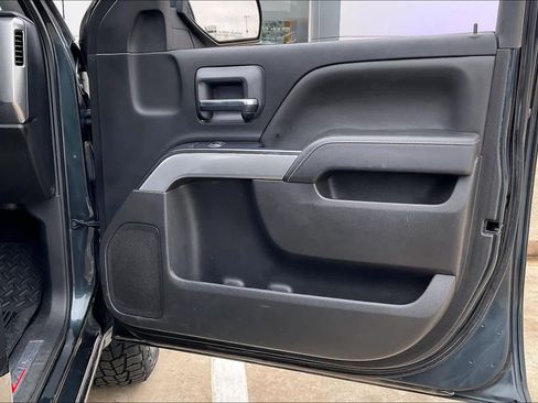 Used 2018 Chevrolet Silverado 1500 LT w/ All Star Edition image 22