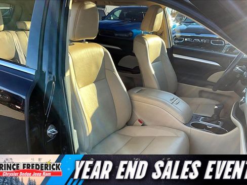 Used 2017 Toyota Highlander XLE image 7