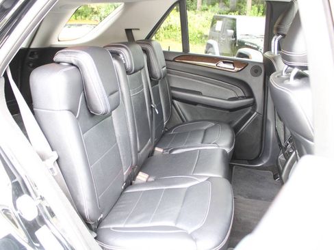 Used 2015 Mercedes-Benz ML 350 4MATIC image 31