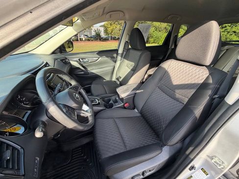 Certified 2019 Nissan Rogue SV AWD/4WD image 11