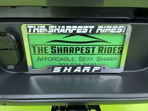 Used 2023 Jeep Gladiator Sport image 12